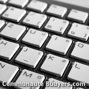 Logo Views Multimedia